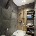 Cinema Aparthotel Poznań