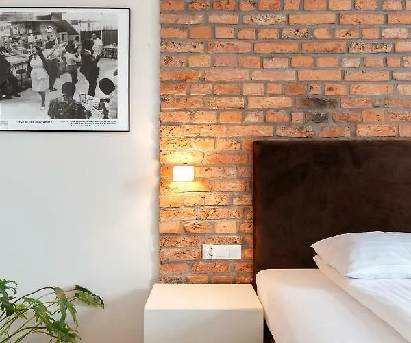 Hotel apartamentowy Cinema 3*