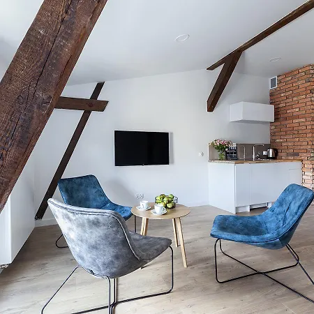 Cinema Apart Otel 3*