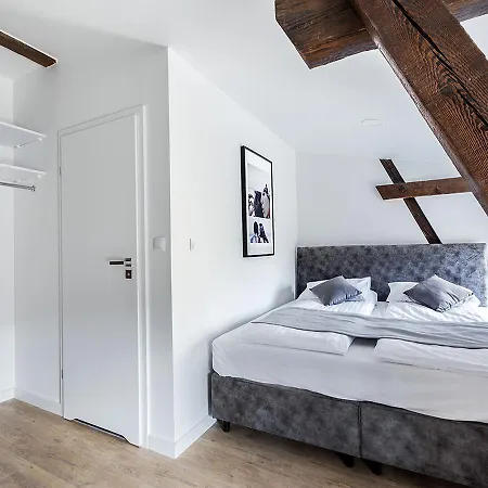 Ξενοδοχείο με διαμερίσματα Cinema 3*