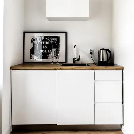 Ξενοδοχείο με διαμερίσματα Cinema 3*