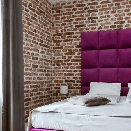 Ξενοδοχείο με διαμερίσματα Cinema Πόζναν