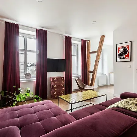 Ξενοδοχείο με διαμερίσματα Cinema