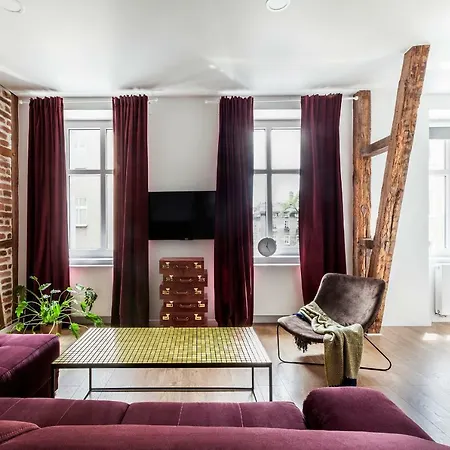 Ξενοδοχείο με διαμερίσματα Cinema Πόζναν