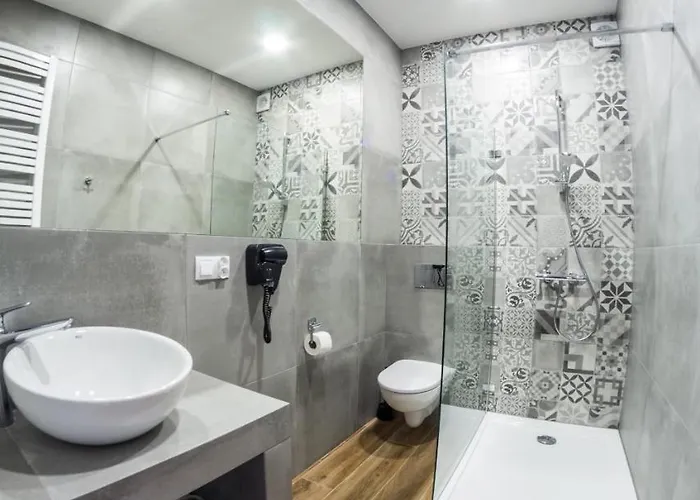 Cinema 3* Познань